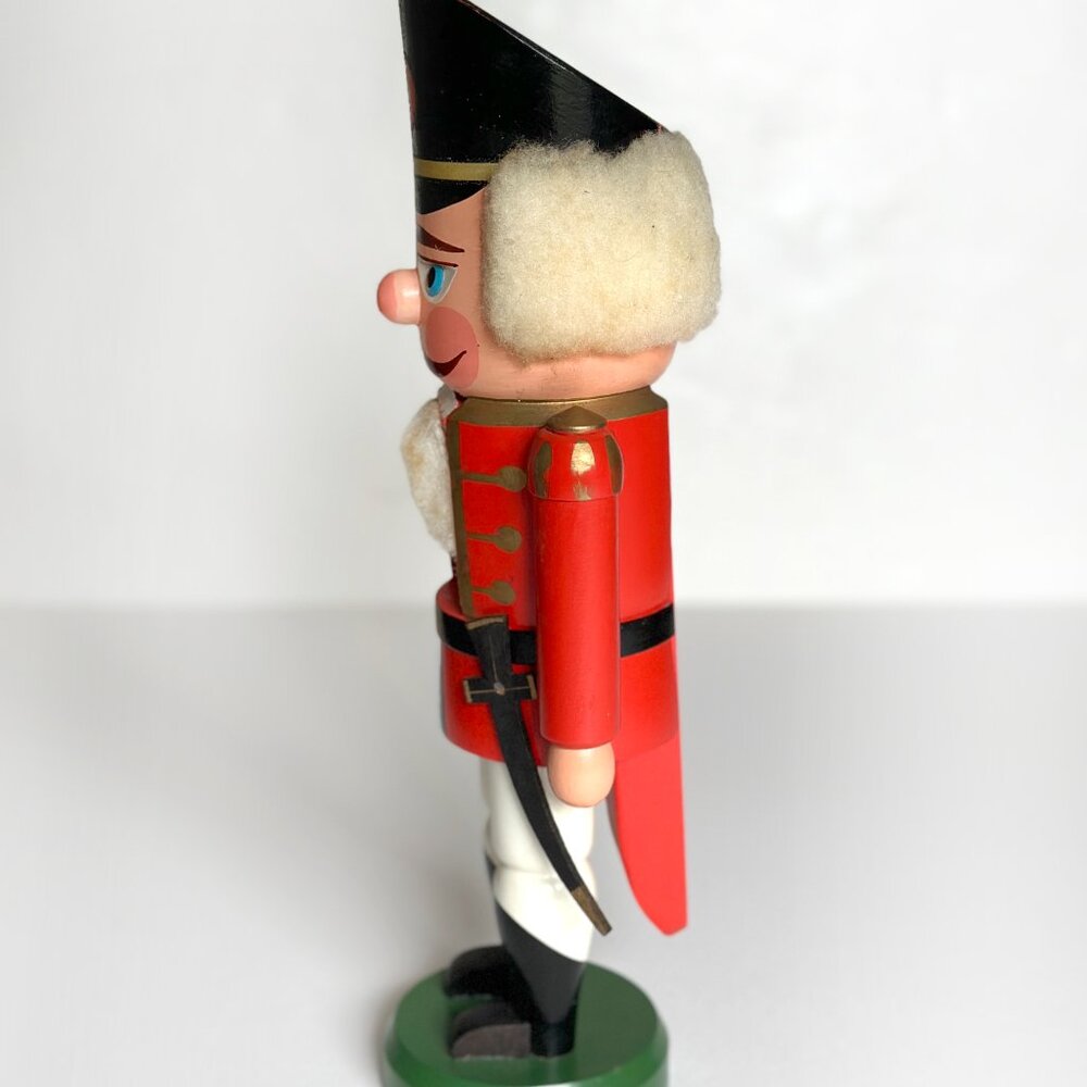 VTG ERZGEBIRGE King Nutcracker East Germany Hand Painted Wood 13.5" Christmas - Picture 3 of 10